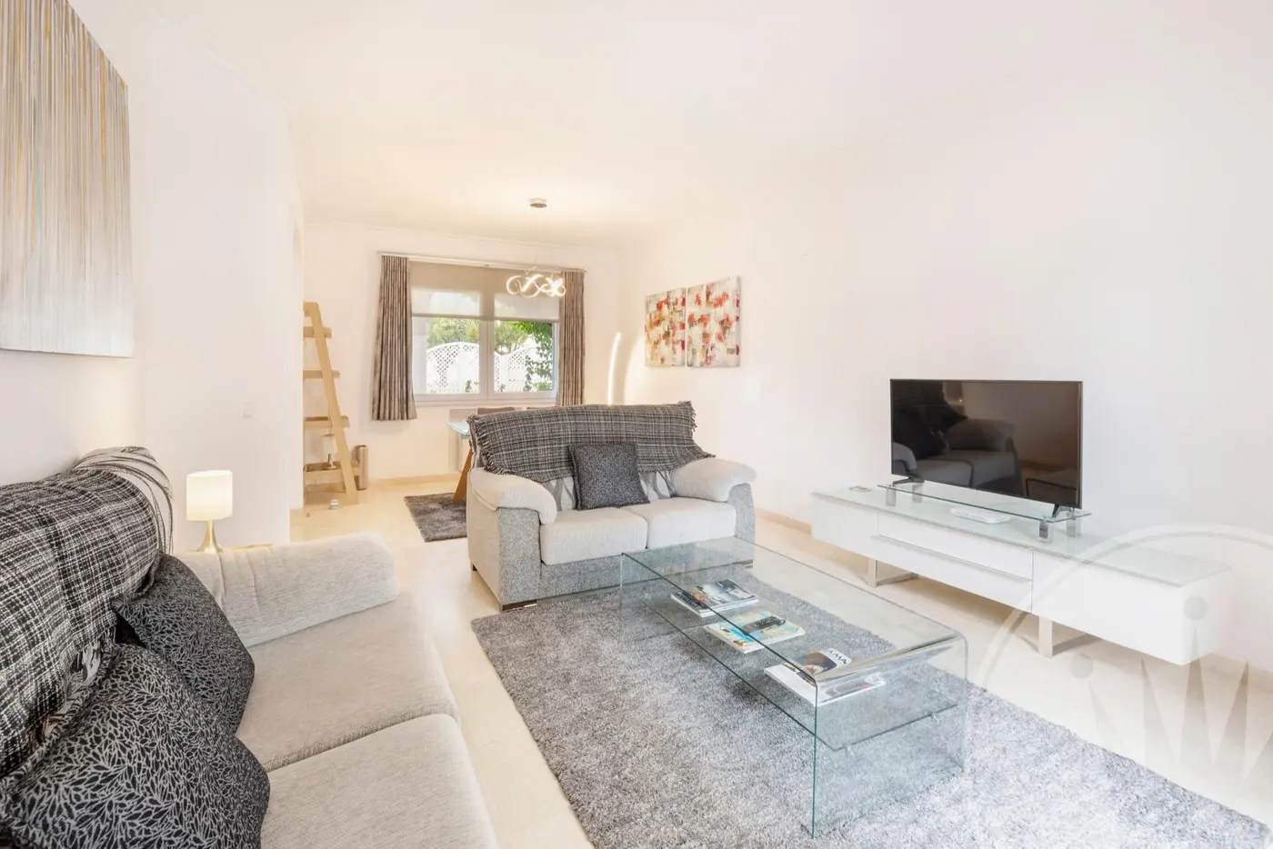 Las Brisas 370 · property photograph 2
