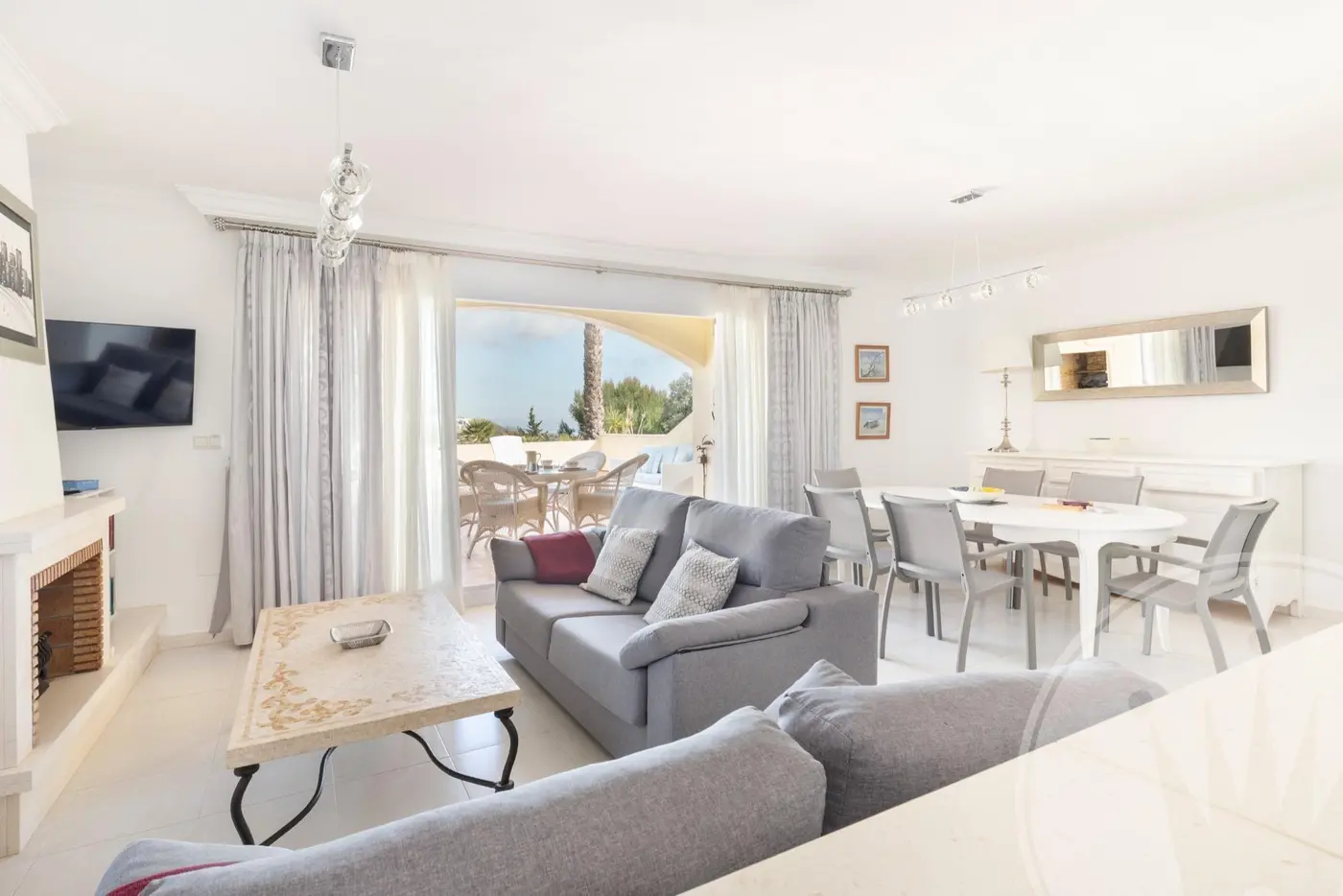 Los Olivos 169 · property photograph 2