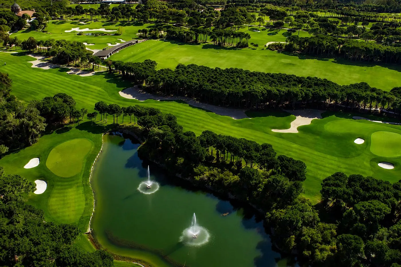 The Montgomerie Maxx Royal · photograph 1