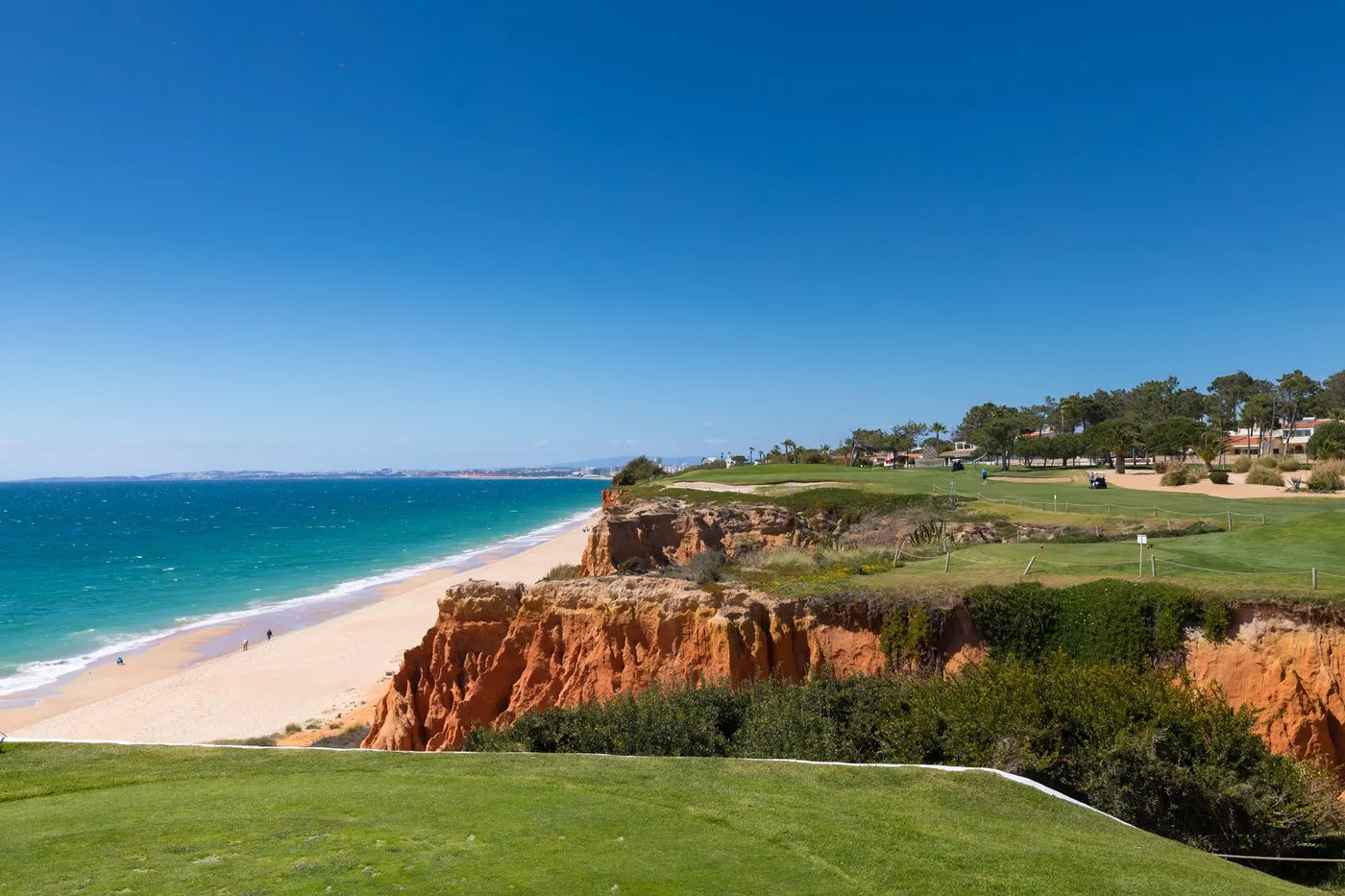 Vale do Lobo · photograph 1
