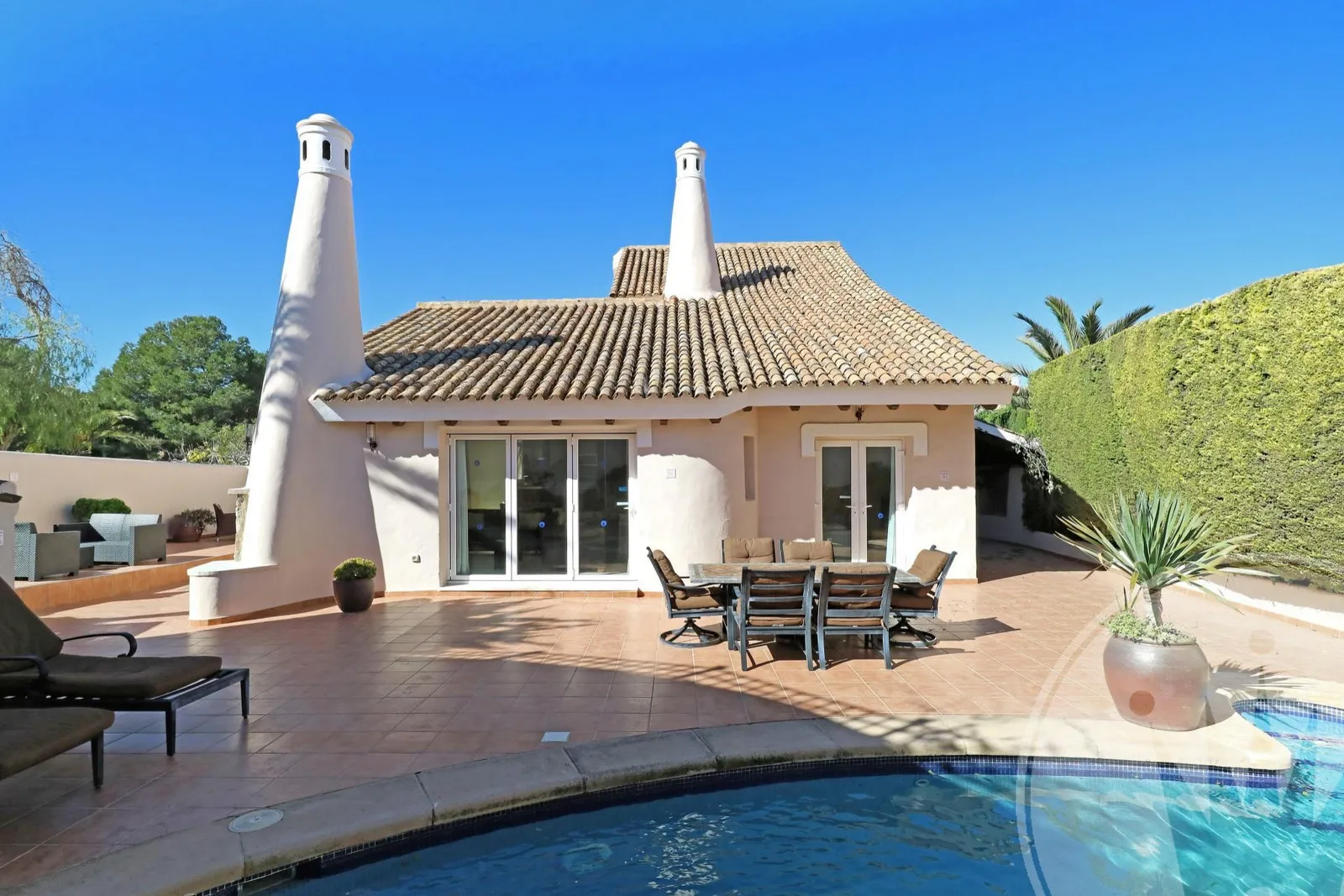 Las Higueras 546 · property photograph 1