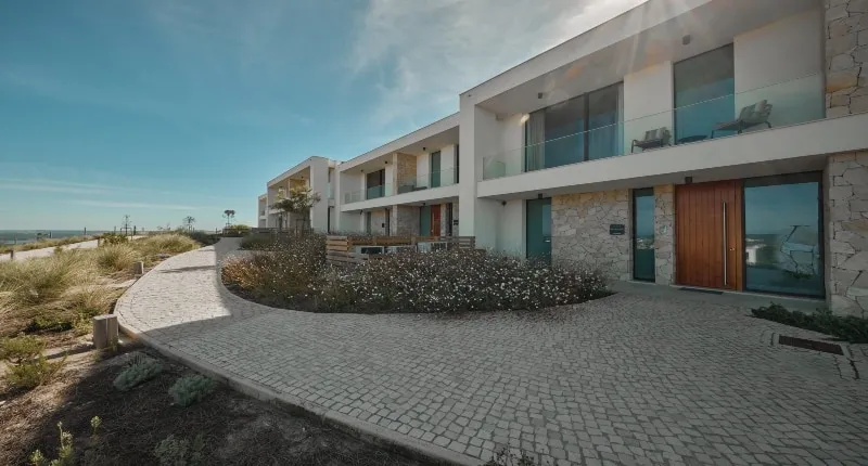 West Cliffs Townhouse · property photograph 1